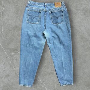 Levi's 550 Vintage 2000 Relaxed Tapered Med Wash Blue Jeans Women's 20S x 30